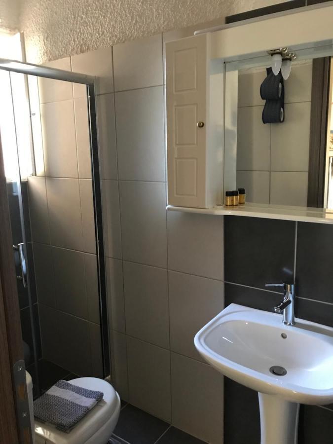 Chaliotis Apartments Lefkandí Kültér fotó